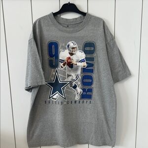 Dallas Cowboys Gray Romo T-Shirt Vintage Vibes Size L. No stains or holes.